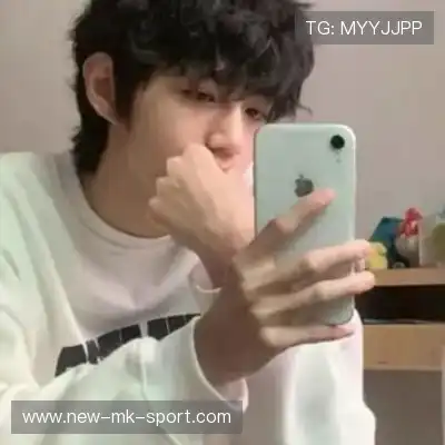伏秋嫱