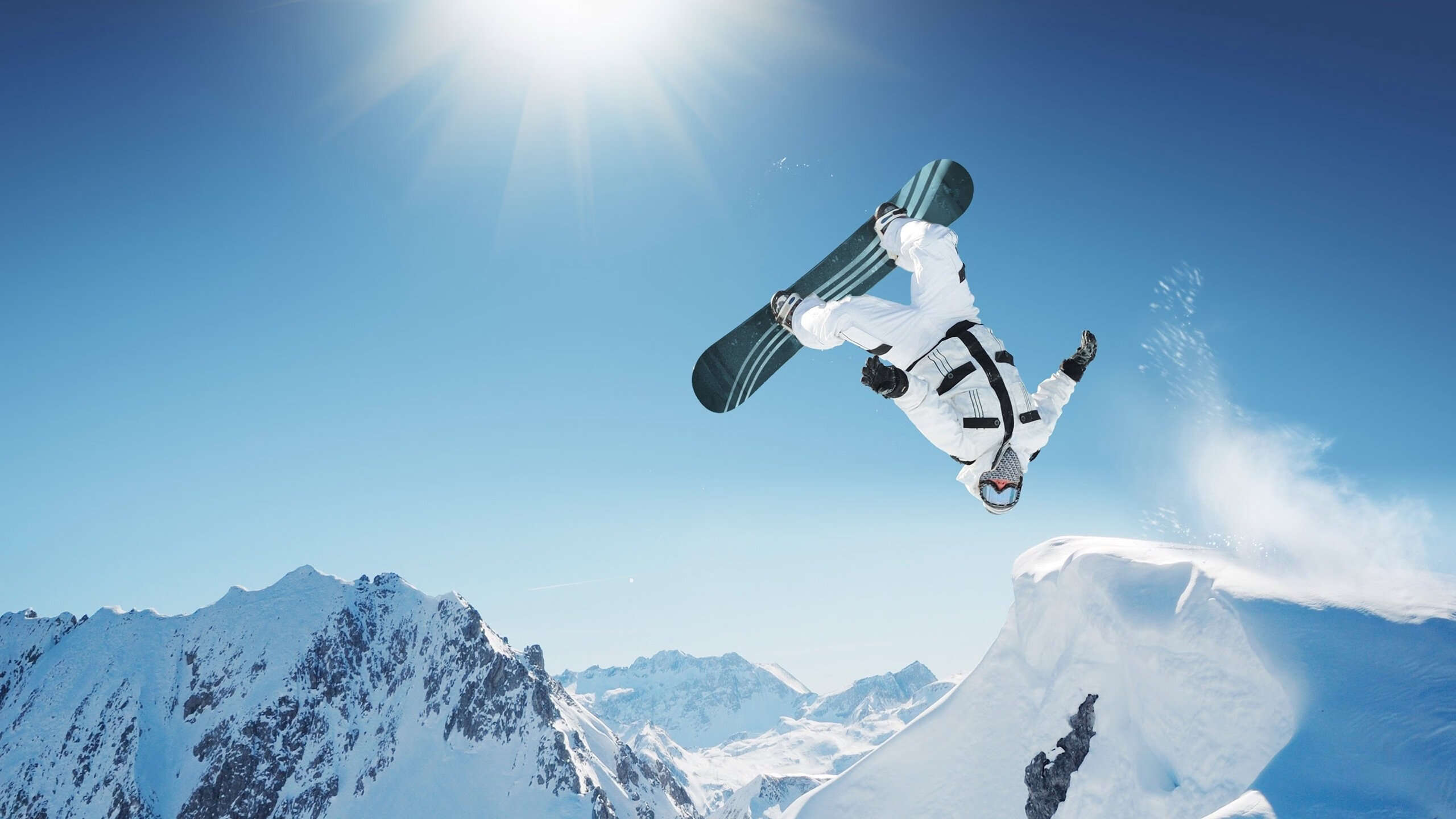 “萨尔·巴赫的战术眼光:南非羚羊队的智囊人物”